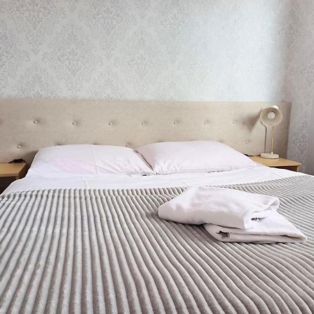 Hotel I Restauracja Borowianka Ostrów Wielkopolski 外观 照片