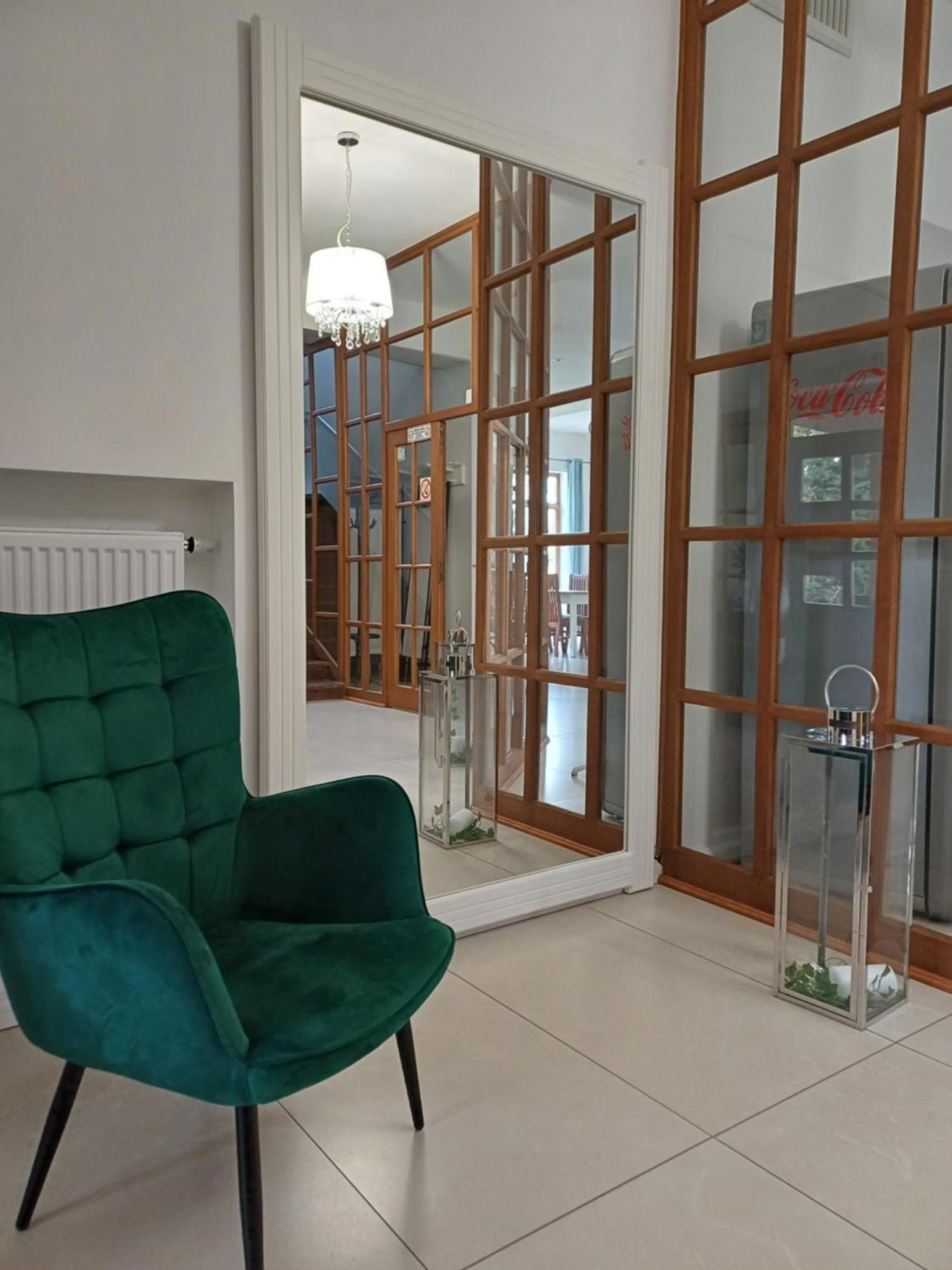 Hotel I Restauracja Borowianka Ostrów Wielkopolski 外观 照片